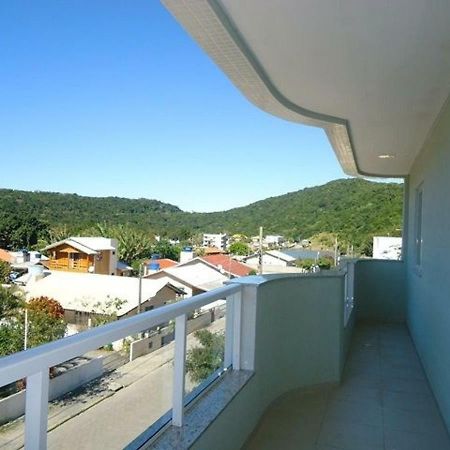 Res. Antonio Pinheiro. Apartamento Com 2 Dormitorios. Bombinhas Exterior photo